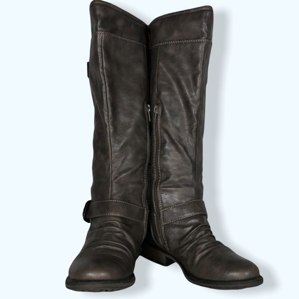 BareTraps Sandra Gray Riding Boot Sz 6M